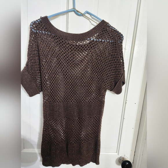 👸👕🧣 The Limited Crochet Cutout/Overlay Pullover Sweater in size XS - Picture 9 of 10